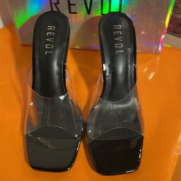 Clear acrylic heels - Picture 4 of 7